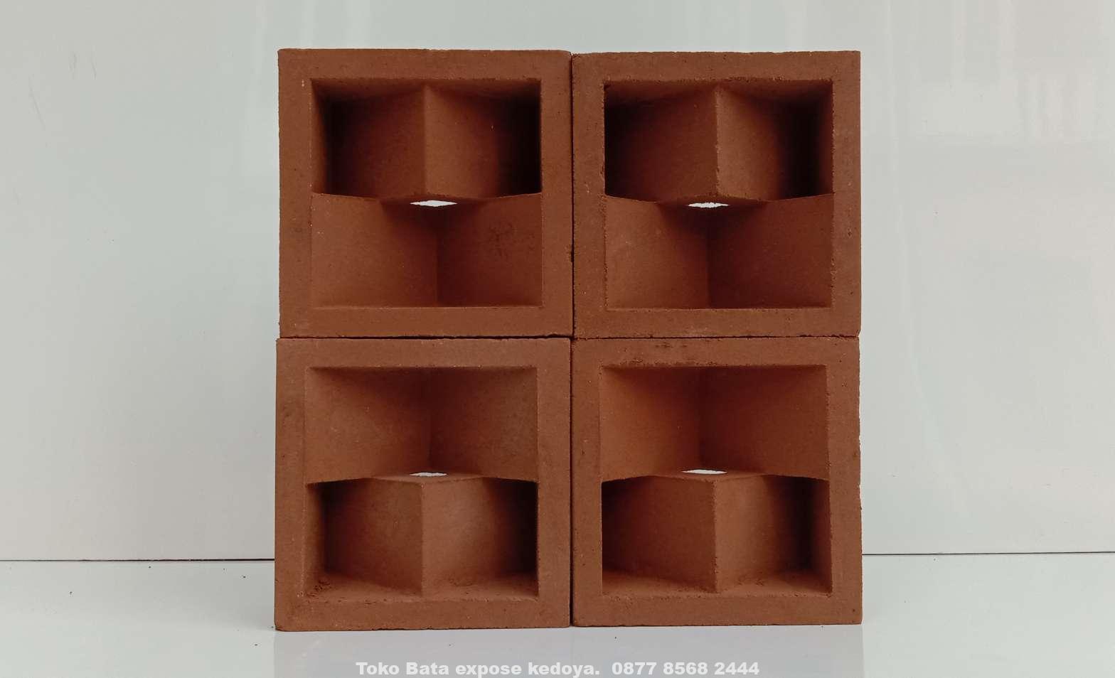 Roster Terakota KTM Model 1 - Bata Roster